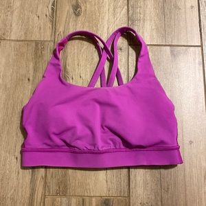 Magenta Lululemon energy bra size 4!!
